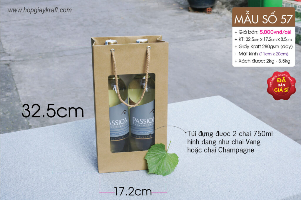 Túi giấy mặt kính đựng được 2 chai rượu vang hoặc rượu champagne